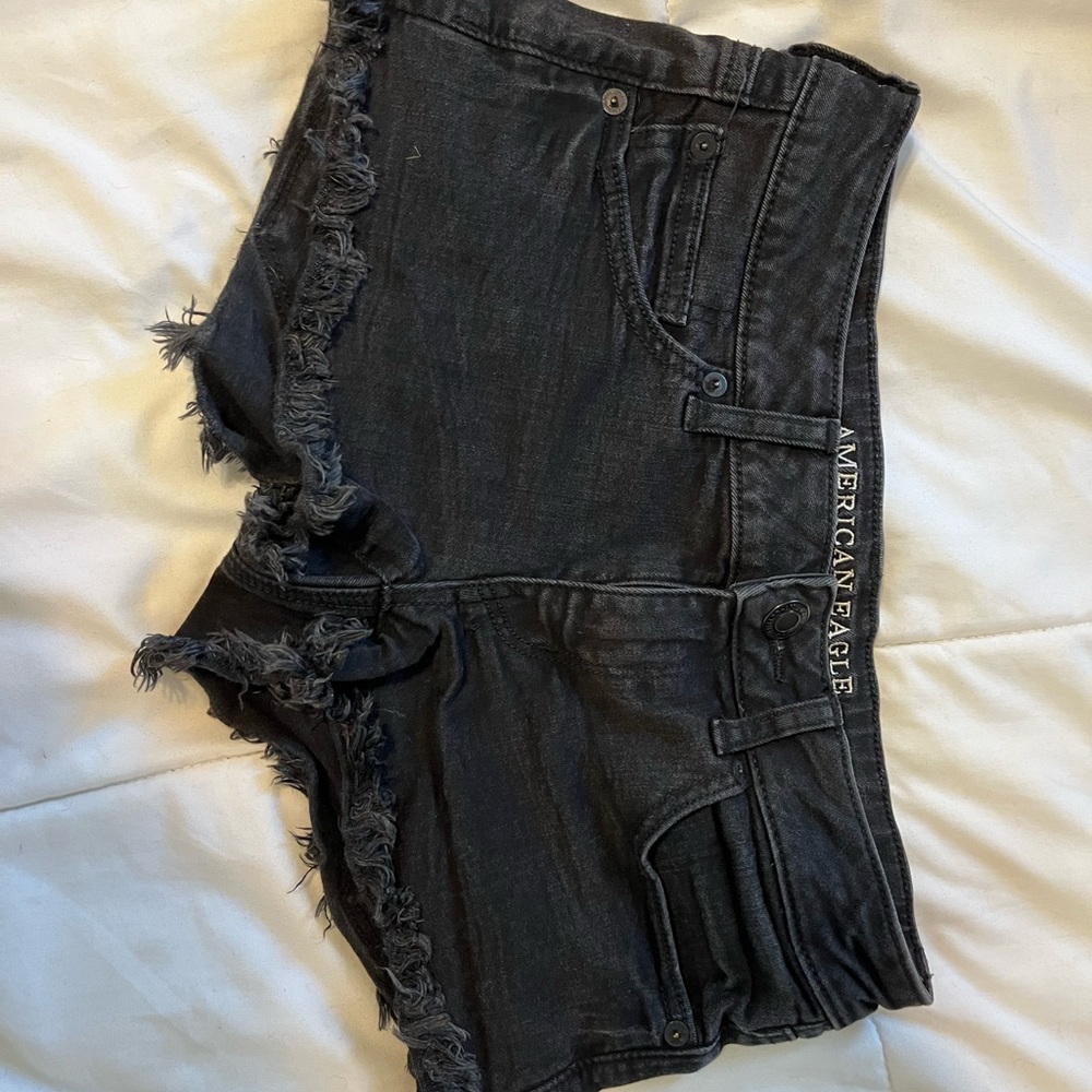 American eagle low rise shorts